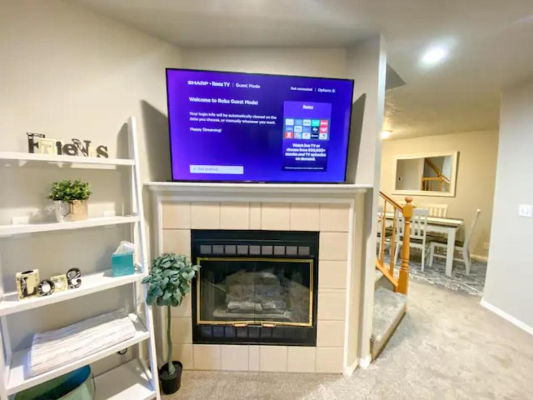 The Getaway Se Boise Condo Across The Street From Greenbelt, Bown Crossing And Boise River 3Bd 3Bath, 4 Beds! Lovely, Homey, Dining Table Seats 6 エクステリア 写真